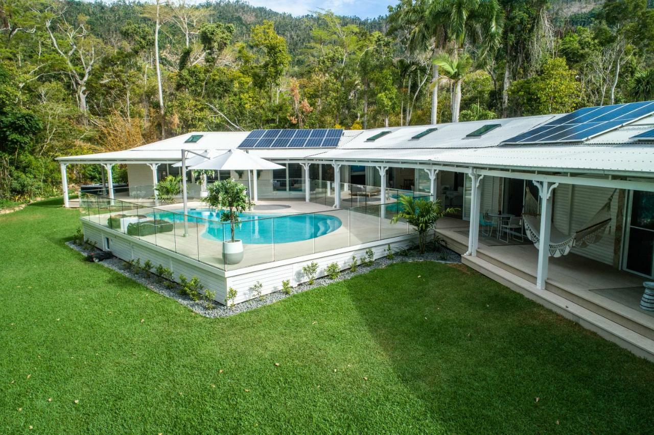 La Boheme Whitsunday Ξενοδοχείο Airlie Beach Εξωτερικό φωτογραφία